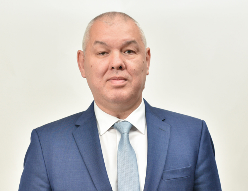 БАЊАЛУКА, 10. МАЈА /СРНА/ - Декан Машинског факултета Универзитета у Бањалуци Дарко Кнежевић рекао је Срни да је веома важно унаприједити сарадњу академске заједнице да институцијама и привредницима Српске.