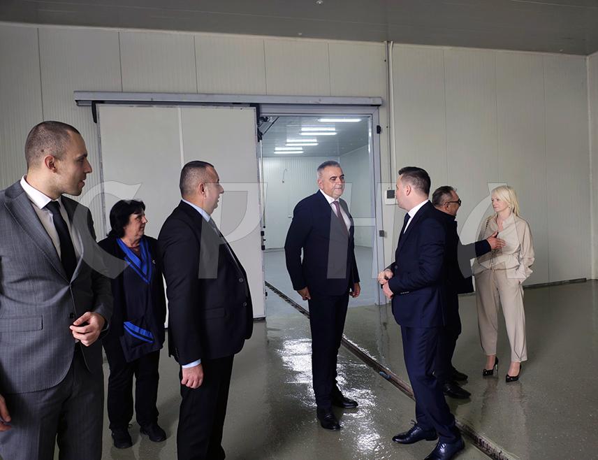 FOČA, MAY 8 /SRNA/ - Republika Srpska Prime Minister Savo Minić visited the Foča-based Boletus Company, which is export-oriented.