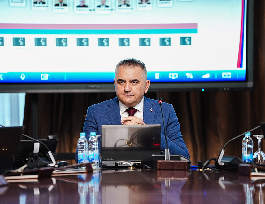 БАЊАЛУКА, 14. МАЈА /СРНА/ - Владa Републике Српске утврдила  је Приједлог закона о платним услугама и сет пратећих реформских закона којима се у складу са стандардима и принципима међународне праксе модернизује област платног промета.