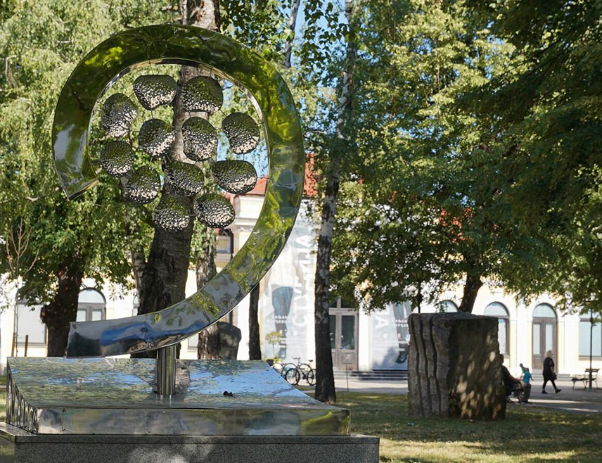 BIJELJINA, MAY 21 /SRNA/ - Twelve prematurely born babies died in the intensive care unit of the Banja Luka maternity hospital between May 22 and June 19, 1992, after being denied adequate medical oxygen and the possibility of transport to Belgrade for treatment.