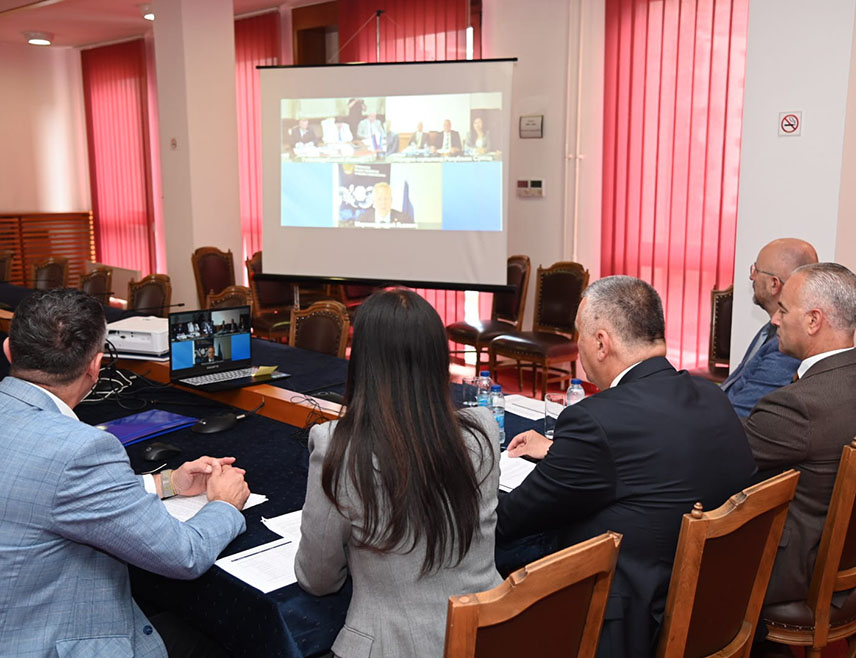 БАЊАЛУКА, 21. МАЈА /СРНА/ - Посланици Народне скупштине Републике Српске и представници Савјета Федерације Федералне скупштине Руске Федерације поручили су данас да је неопходно очување историјске истине, културе сјећања и да је потребно  супротставити се ревизији историје и релативизацији злочина почињених током Другог свјетског рата.