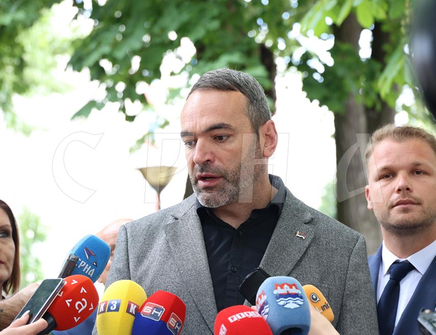 BANJA LUKA, MAY 22 /SRNA/ - Director of the Republika Srpska Memorial Center Denis Bojić announced that trees will be planted today in Banja Luka's Mladen Stojanović Park and an "Avenue of the 12 Babies" will be formed as another reminder of the tragedy that occurred 34 years ago.