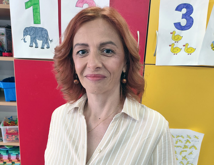 СРЕБРЕНИЦА, 25. МАЈА /СРНА/ - Драгана Милинковић из сребреничког обданишта "Полетарац" проглашена је за најбољу васпитачицу на стручном скупу Асоцијације најбољих наставника и лидера региона на Златибору.