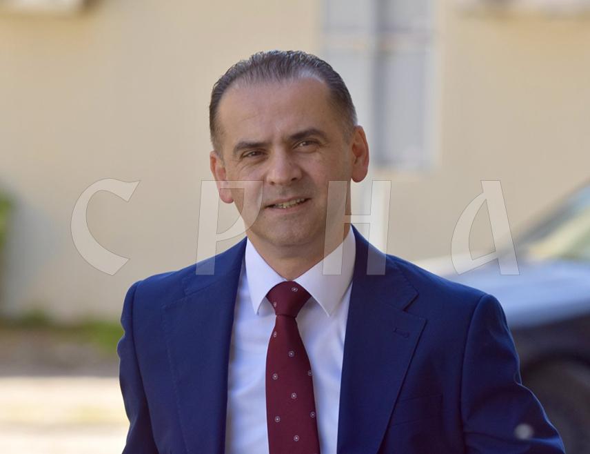ШАМАЦ, 25. МАЈА /СРНА/ - Начелник општине Шамац Ђорђе Милићевић рекао је Срни да радује што је Влада Републике Српске подржала реконструкцију хотел "Гранд" и истакао да ће стављање у функцију објекта бити значајно за локалну заједницу.