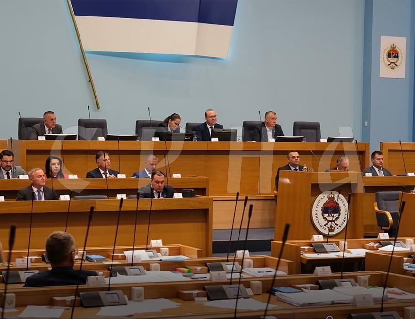 BANJA LUKA, MAY 26 /SRNA/ – Deputies in the National Assembly of Republika Srpska today adopted a Declaration on the Closure of the Office of the High Representative /OHR/, calling for the position of High Representative in BiH to be terminated and the OHR shut down.