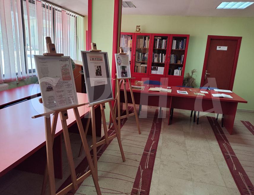 СРЕБРЕНИЦА, 29. МАЈА /СРНА/ - У Културном центру Сребреница данас је почела традиционална 21. културно-спортска и привредна манифестација "Дани Сребренице", представљањем достигнућа и завршном приредбом под називом "Лијепо нам је у вртићу било", коју су приредили предшколци из локалног вртића "Полетарац".