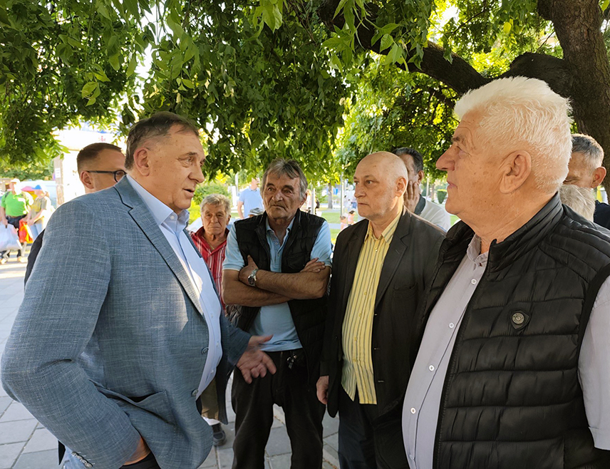 БИЈЕЉИНА, 2. ЈУНА /СРНА/ - Предсједник СНСД-а Милорад Додик поручио је данас да се праведност друштва мјери тиме колико брине о најмлађима и најстаријима.