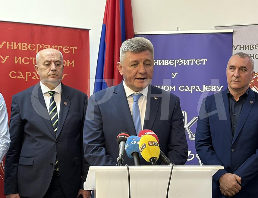 ИСТОЧНО САРАЈЕВО, 3. ЈУНА /СРНА/ - Министар за научнотехнолошки развој и високо образовање Републике Српске Драга Мастиловић изјавио је данас да ће Влада Српске уложити пет милиона КМ у реконструкцију и енергетску санацију зграде у којој су смјештени Електротехнички, Машински и Пољопривредни факултет Универзитета у Источном Сарајеву, с циљем обезбјеђивања бољих услова за више од 900 студената.