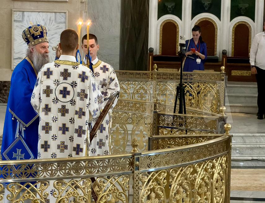 BELGRADE, JUNE 6 /SRNA/ – The blessing brought by the Holy Girdle of the Most Holy Theotokos upon its arrival among the Serb people does not depart, because everything received through faith, prayer, and repentance remains as an everlasting gift, His Holiness Patriarch Porfirije said in an address to the faithful gathered at Saint Sava Cathedral Church in the Vračar district of Belgrade.