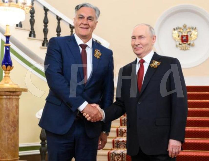 BANJA LUKA, JUNE 12 /SRNA/ - President of Republika Srpska Sinisa Karan congratulated President of the Russian Federation Vladimir Putin on June 12 - Russia Day, emphasizing that the historical ties between the Serbian and Russian people are a reflection of closeness that is reflected in the exceptional level of overall cooperation between Republika Srpska and Russia.