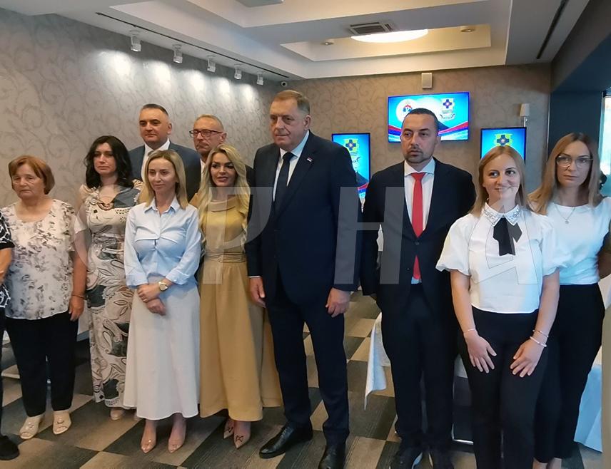 ДОБОЈ, 21. ЈУНА /СРНА/ - Република Српска бригом о борачким категоријама показује своју одговорност, али и способност и хтијење да то и настави, изјавио је данас предсједик Милорад Додик.