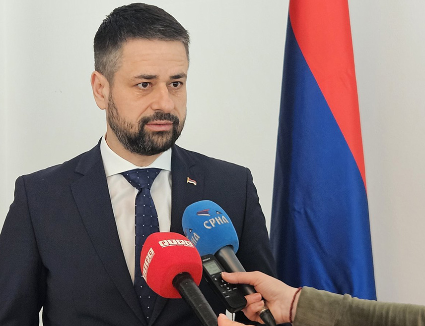 BANJA LUKA, JUNE 22 /SRNA/ - The Council of Ministers is seeking an alternative solution that would allow the Indirect Taxation Authority /ITA/ of BiH to continue processing personal data for the purpose of issuing qualified electronic certificates for electronic signatures, as otherwise all processes in the country would come to a halt, said Srđan Amidžić, Minister of Finance and Treasury in the Council of Ministers.