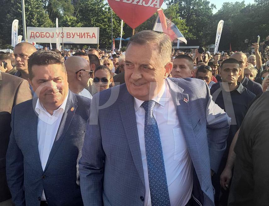 BELGRADE, JUNE 27 /SRNA/ – Republika Srpska looks at Serbia, stable and powerful, President Milorad Dodik said while attending the gathering "Serbia – One Family" in Belgrade.