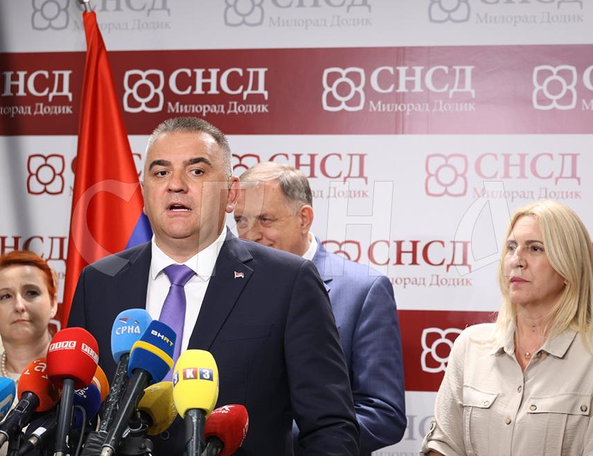 BANJA LUKA, JULY 2 /SRNA/ – Senior SNSD official Savo Minić says his party's nomination for presidential position in Republika Srpska in the upcoming general elections is a great honour and an even greater responsibility in developing Srpska and protecting its interests.