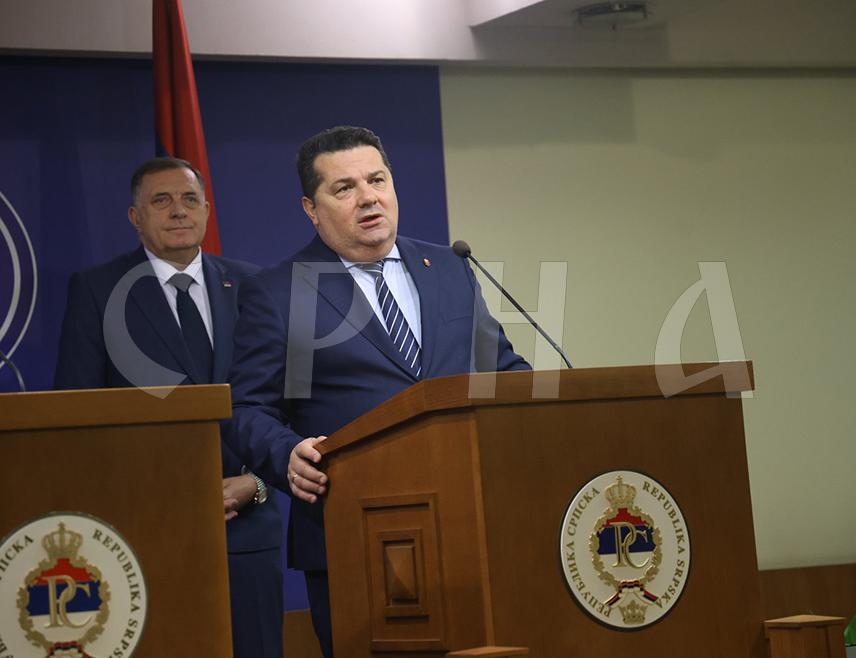 BANJA LUKA, JULY 3 /SRNA/ - The Speaker of the National Assembly of Republika Srpska, Nenad Stevandić, told SRNA that, with its ruling today, the Constitutional Court of BiH had humiliated the Parliamentary Assembly of BiH, stripped it of its legislative function, and "appointed Christian Schmidt as the legislator."