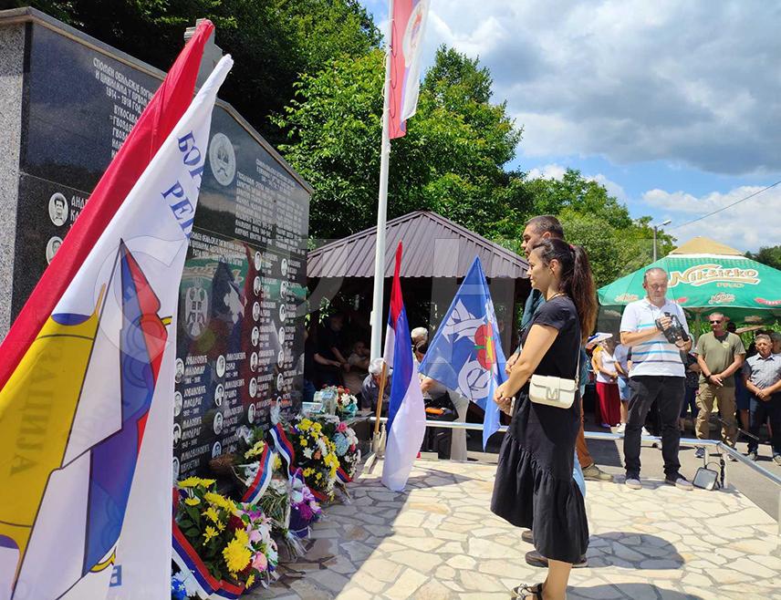 BELGRADE, JULY 5 /SRNA/ – Chair of the Association of Serbs from the Region Miodrag Linta says it is of great importance to convey the truth about the deaths of 15 Serb civilians in the Bratunac village of Zagoni and 24 Serb civilians and soldiers in the Srebrenica village of Krnjići, who were killed by Muslim forces 34 years ago, noting that no one has been held accountable for those crimes.
