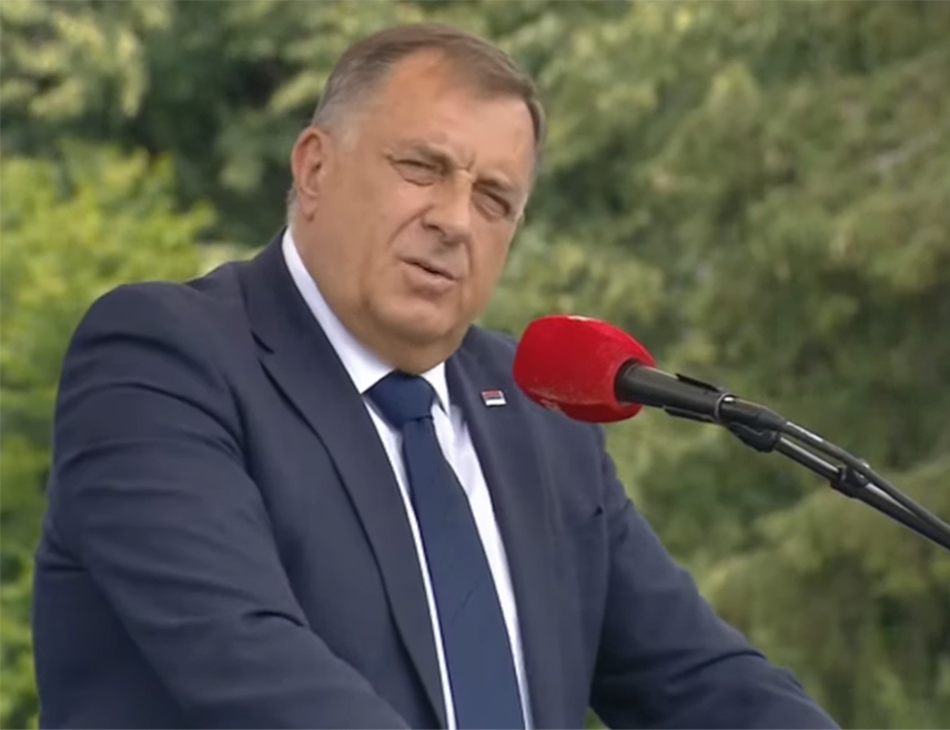 MRAKOVICA, JULY 11 /SRNA/ - SNSD President Milorad Dodik stated that they want to build BiH based on lies, adding that the Serbian people did not fight to be placed under the tutelage of Muslims from Sarajevo, but fought for freedom embodied by Republika Srpska and for its right to decide its own future.