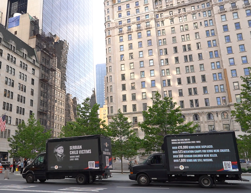 NEW YORK, JULY 13 /SRNA/ – Many New Yorkers say they were unaware of the suffering experienced by Serbs until they saw billboard displays as part of a campaign by the Memorial Center of Republika Srpska, which prompted them to learn more about the real situation.