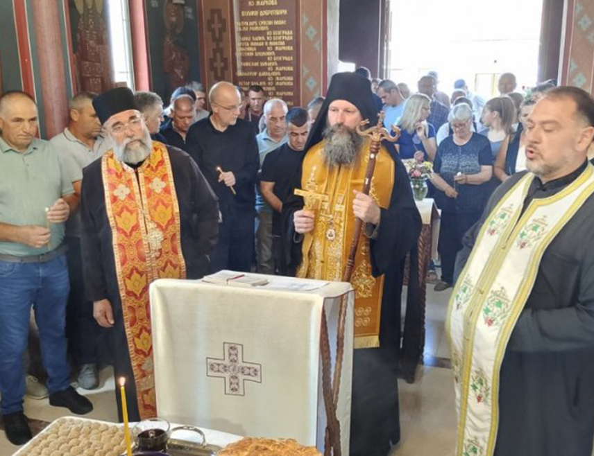 BELGRADE, JULY 18 /SRNA/ – A memorial service was held at the Church of St. Procopius at Belgrade's Orlovača Cemetery to mark the 28th anniversary of the mass abductions, expulsions and killings of Serbs in the Orahovac area of Kosovo and Metohija.