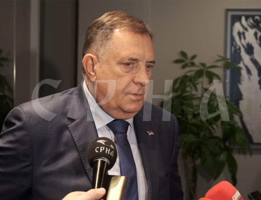 БАЊАЛУКА, 24. ЈУЛА /СРНА/ - Предсједник Милорад Додик изјавио је за Срну да је Саво Минић одличан избор за премијера, истичући да је одговорност за вођење Владе Републике Српске преузео у једном од најизазовнијих и најтежих тренутака у историји Српске.