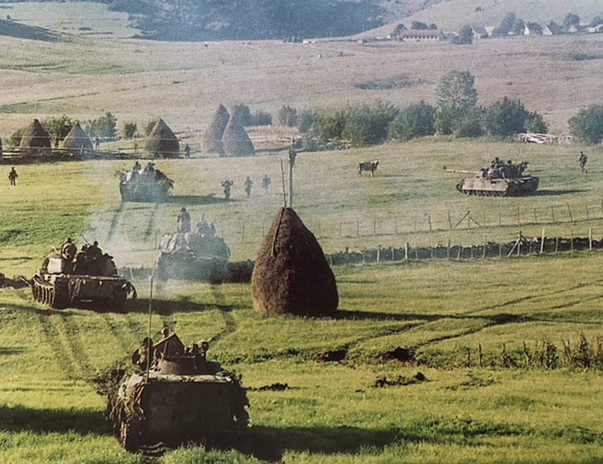 BELGRADE, JULY 25 /SRNA/ - The mass attack by the Croatian regular army and the HVO on Grahovo and Glamoč on July 25, 1995, which was a prelude to the final ethnic cleansing of Serbs ten days later in Republika Srpska Krajina, devastated these two Serb municipalities in the FBiH, while the authorities there still do not allow the remaining residents to live normally.