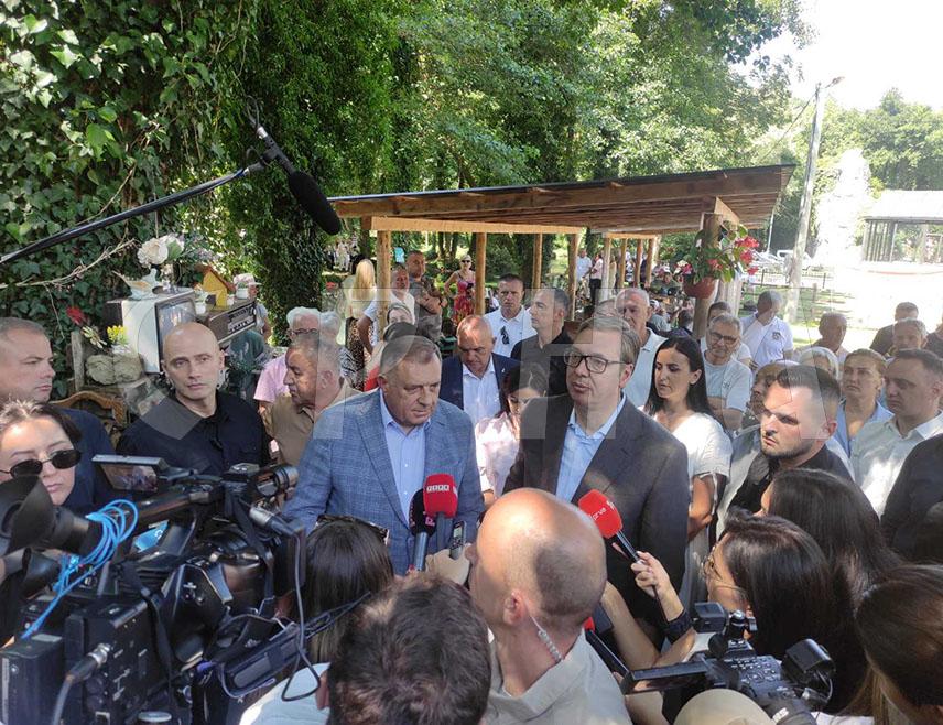 ŠIPOVO, AUGUST 3 /SRNA/ - President Milorad Dodik said today in Janjske Otoke near Šipovo that Serbia has done the most for Republika Srpska during the presidency of Aleksandar Vučić.