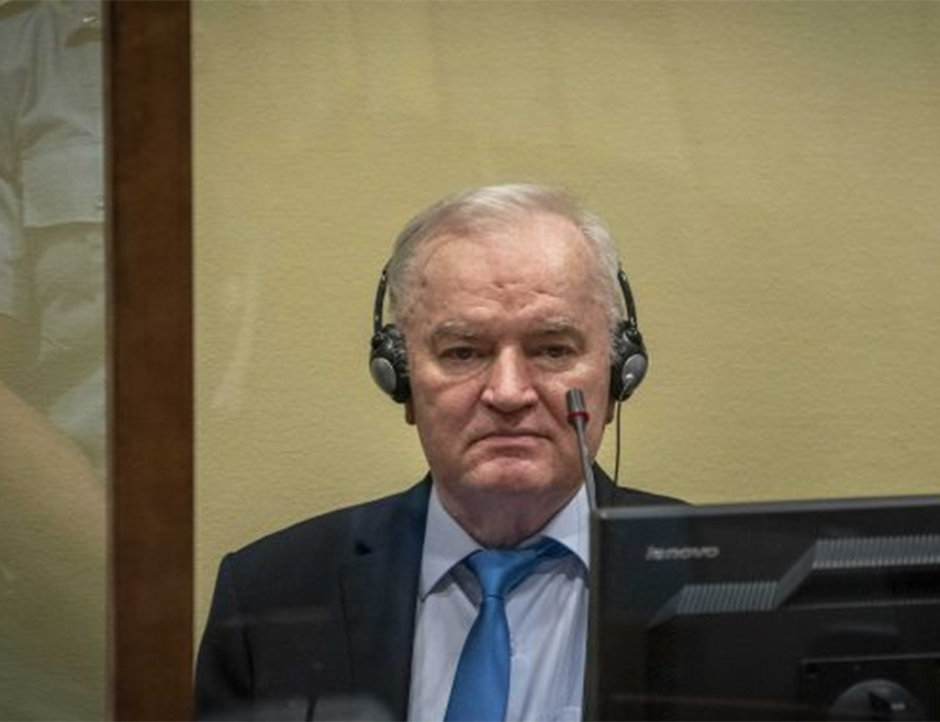 БЕОГРАД, 20. АВГУСТА /СРНА/ - Генерал Ратко Младић је у најслабијем стању икада до сада и није имао снаге да изговори ниједну ријеч током наше посјете, рекао је Срни генералов син Дарко Младић, који је са мајком посјетио генерала Младића.