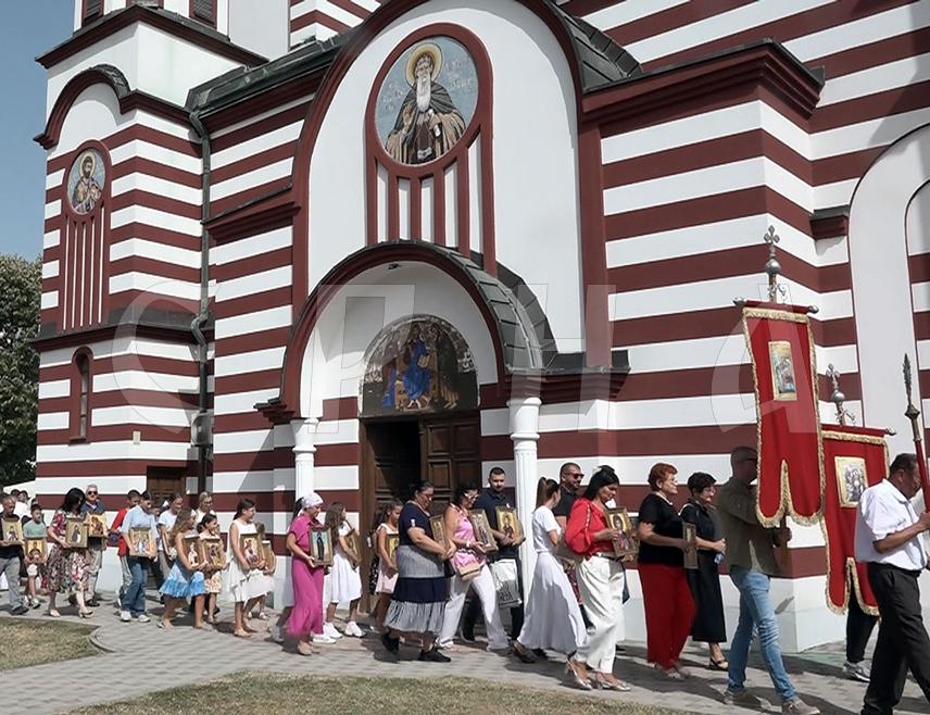 БРЧКО, 28. АВГУСTА /СРНА/ - У току је израда идејног рјешења за проширење Саборног храм Успења Пресвете Богородице у Брчком због све већег броја вјерника, изјавио је старјешина храма протојереј-ставрофор Александар Јефтић.
