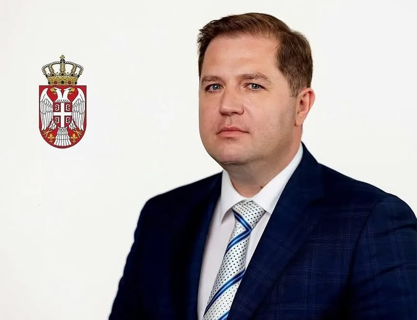 БЕОГРАД, 29. АВГУСТА /СРНА/ - Српски народ на територији БиХ, односно Републике Српске, бранио је своје право на опстанак, а у тој одбрани значајну улогу имао је генерал Ратко Младић, рекао је Срни државни секретар у Министарству за рад, запошљавање, борачка и социјална питања Србије Никола Вукелић.