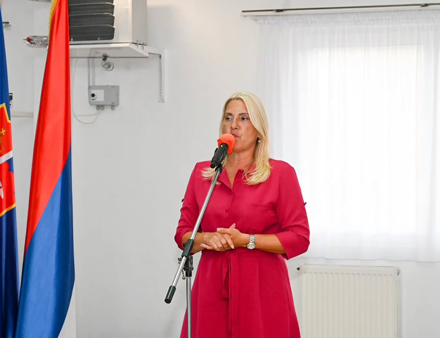 MRKONJIĆ GRAD, AUGUST 31 /SRNA/ – Serb BiH Presidency member Željka Cvijanović says that the evening with entrepreneurs in Mrkonjić Grad was a good opportunity to hear their needs and proposals, exchange ideas, and discuss how to jointly create even better conditions for business and investment.