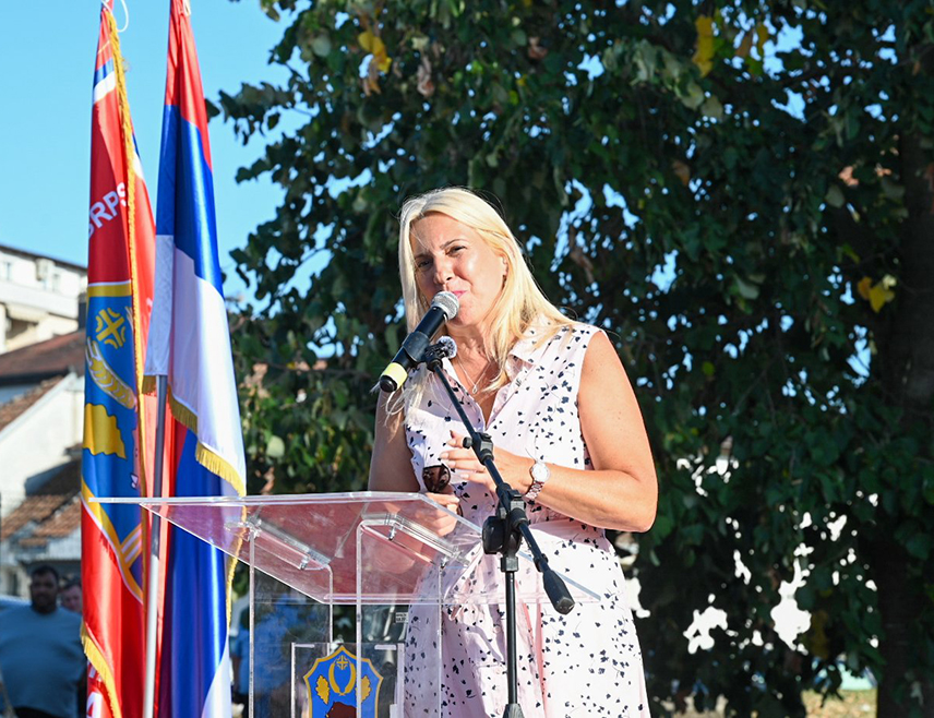 SRBAC, SEPTEMBER 2 /SRNA/ – Serb BiH Presidency member Željka Cvijanović has said today in Srbac that the completion of works on approximately 40 kilometers of the Srbac-Derventa main road would significantly contribute to the quality of life of residents in the area and to the further development of local communities.