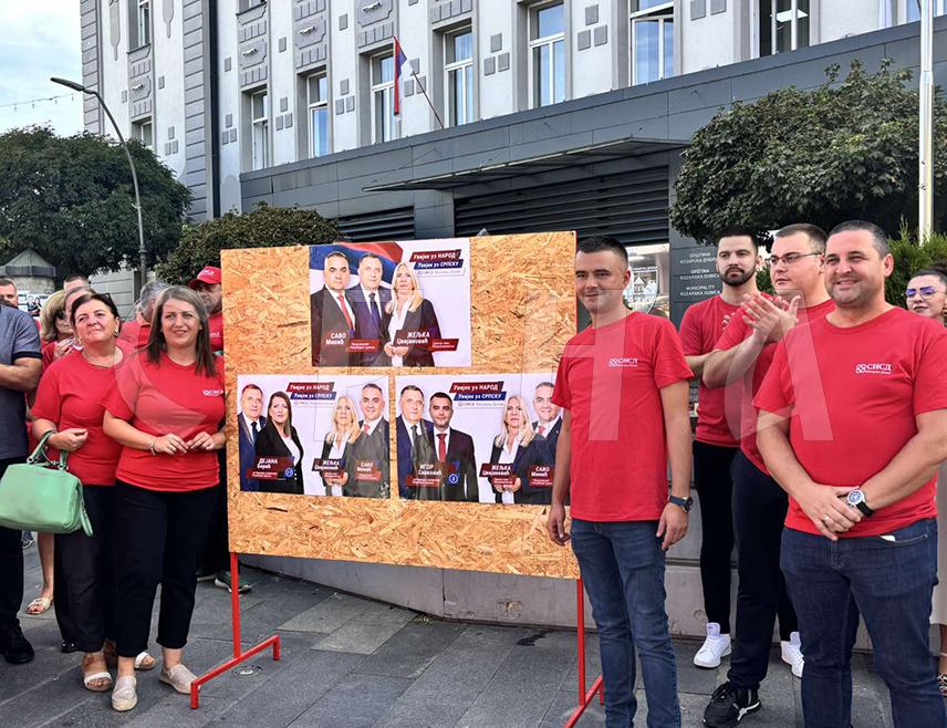 КОЗАРСКА ДУБИЦА, 4. СЕПТЕМБРА /СРНА/ - Економски и политички јака и стабилна Козарска Дубица и Република Српска представљају циљеве за које се бори СНСД, поручила је кандидат СНСД-а за посланика у Народној скупштини Републике Српске Дејана Берић.