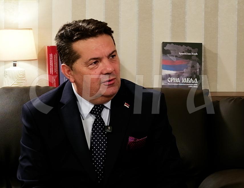 BANJA LUKA, SEPTEMBER 5 /SRNA/ - The Speaker of the Republika Srpska National Assembly Nenad Stevandić said there was a hysteria in the Federation of BiH /FBiH/ over the filing of criminal complaints against Serbs simply for expressing condolences to the family of General Ratko Mladić, while there was no objection to bringing the joint Armed Forces of BiH to pay respect to war criminal Rasim Delić.