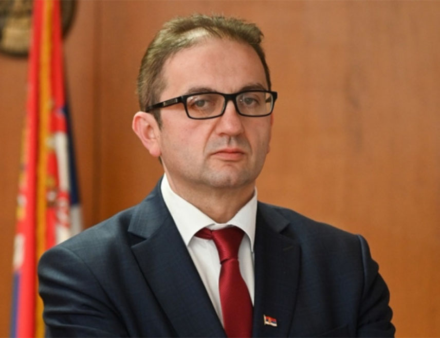 НАТО ЛОБИСТИ НЕ МОГУ ДА МИЈЕЊАЈУ УСТАВНО УРЕЂЕЊЕ