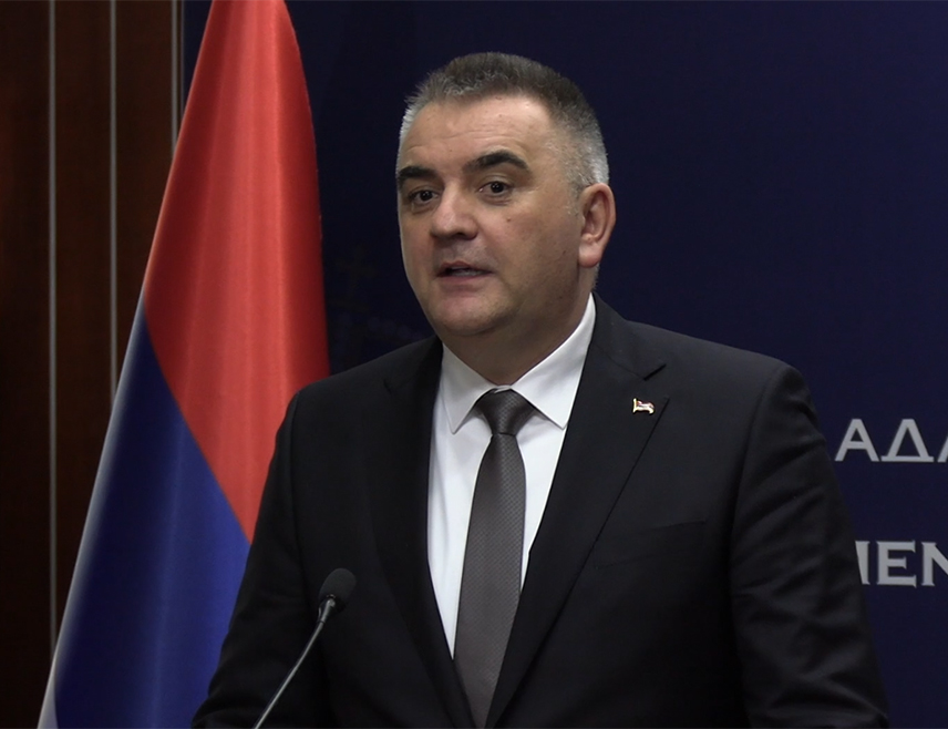 BANJA LUKA, SEPTEMBER 14 /SRNA/ - Republika Srpska Prime Minister Savo Minić congratulated the Serbian people on the Day of Serbian Unity, Freedom and the National Flag, stressing that Republika Srpska and Serbia proudly stand under the same tricolour.