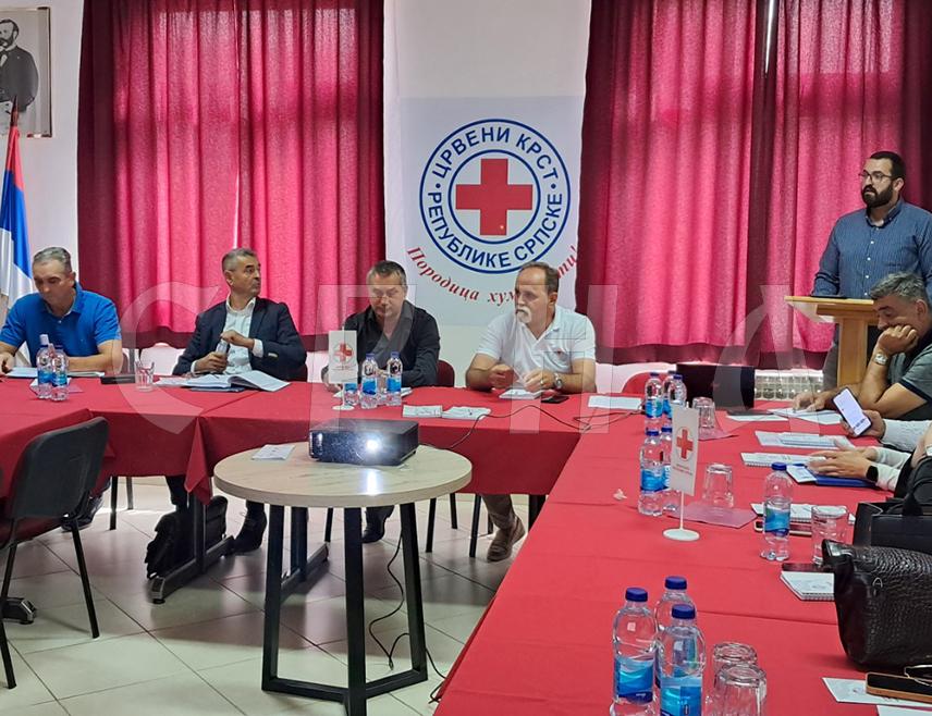 PALE, SEPTEMBER 14 /SRNA/ - The process of searching for missing persons in BiH is unacceptably slow and new approaches are needed to achieve better results, it was said today at a round table in Pale held ahead of September 15 - the Day of the Missing and Fallen.