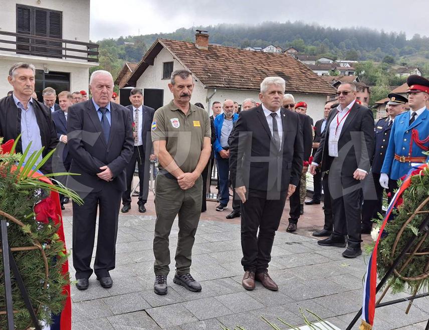 NOVI GRAD, SEPTEMBER 18 /SRNA/ - General Momir Zec said that the defense of the northwestern borders of Republika Srpska in 1995 was crucial to the defense of Republika Srpska as a whole.