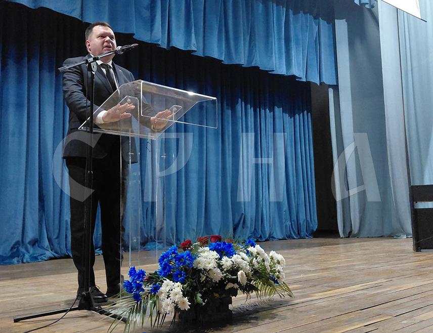 ВЛАСЕНИЦА, 21. СЕПТЕМБРА /СРНА/ - Министар унутрашњих послова Републике Српске Жељко Будимир поручио је данас на обиљежавању Дана општине Власеница да брига Владе Српске за ову локалну заједницу неће престати и да ће се издвајања повећати.