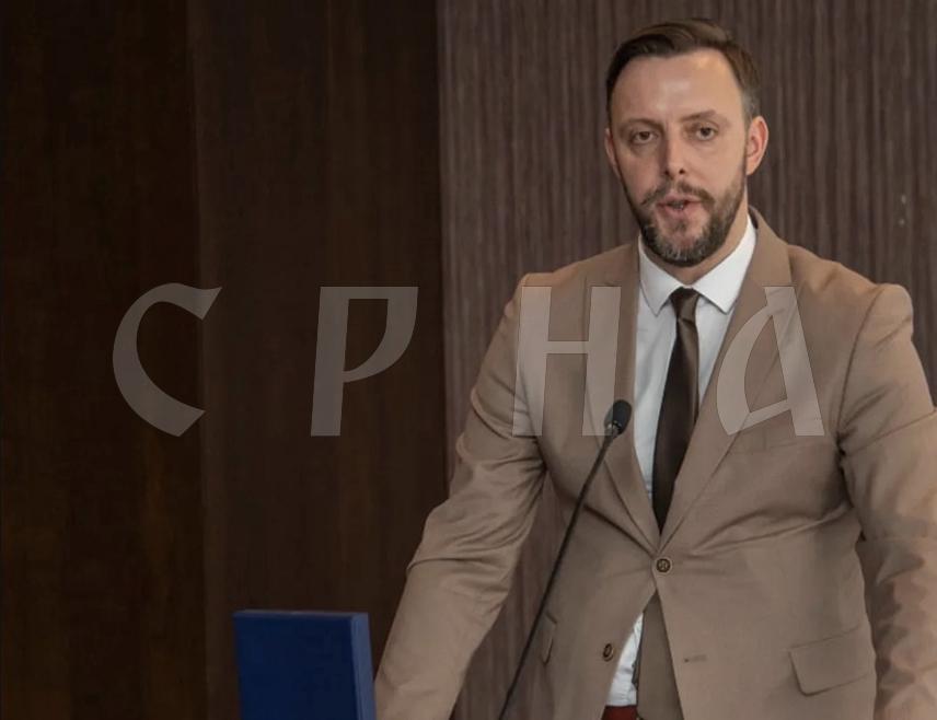 БАЊАЛУКА, 24. СЕПТЕМБРА /СРНА/ - Посредовањем Агенције за мирно рјешавање радних спорова у Републици Српској у овој години позитивно је окончано скоро 80 одсто предмета, што је наставак успјешног континуитета из ранијих година, изјавио је Срни директор Агенције Велибор Микаћ.