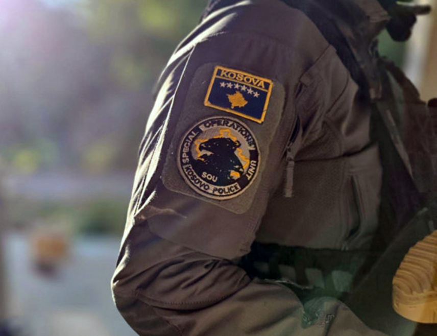 BELGRADE, SEPTEMBER 27 /SRNA/ - The Serbian Government Office for Kosovo and Metohija said that Priština Prime Minister Aljbin Kurti sent his police squads early this morning to arrest nine Serbs, with the aim of exerting further pressure on Zubin Potok, driving out and intimidating the remaining Serb population in Ibarski Kolašin.