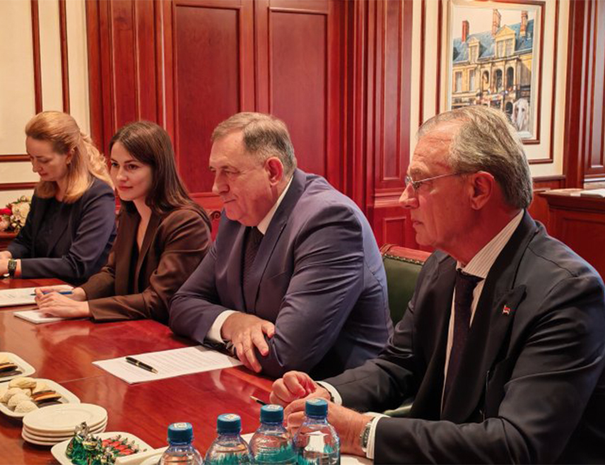 MOSCOW, SEPTEMBER 28 /SRNA/ - President Milorad Dodik held talks today in Moscow with Anatoly Vasilyevich Torkunov, rector of the Moscow State Institute of International Relations, to discuss cooperation in the field of education.