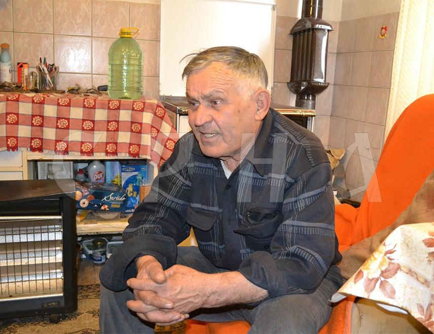 BANJA LUKA, SEPTEMBER 30 /SRNA/ - Ninety-six-year-old Jasenovac camp survivor Rade Radivojac said he would watch Lordan Zafranović's new film "Golden Cut 42 - Children of Kozara", stressing that it was extremely important for Serbs and the wider public to learn about the unprecedented suffering of Serb children and the Serb people in the Ustasha-run Jasenovac concentration camp.