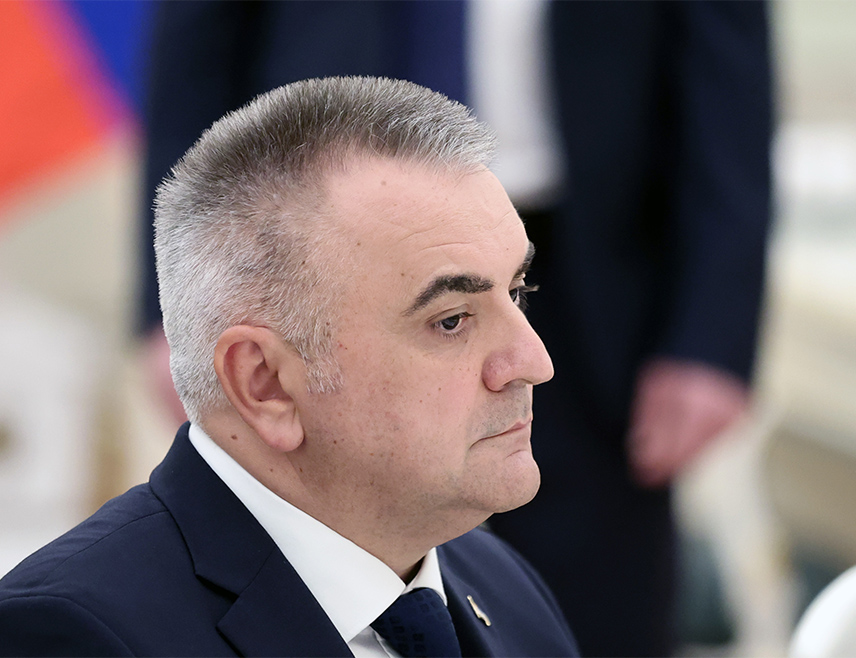 MOSCOW, SEPTEMBER 30 /SRNA/ - The future of BiH should be determined by the legitimate representatives of its peoples, rather than foreigners, Republika Srpska Prime Minister Savo Minić told TASS.