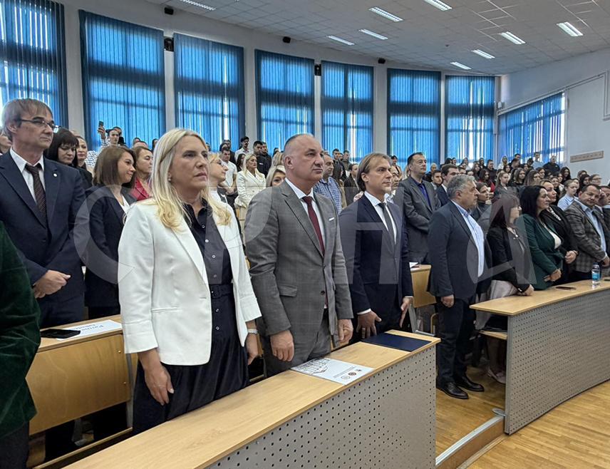 BIJELJINA, OCTOBER 2 /SRNA/ - The Serb member of the BiH Presidency Željka Cvijanović opened the international scientific conference "Science and Teaching Today" at the Faculty of Education of the University of Istočno Sarajevo in Bijeljina, stressing the importance of supporting science, universities and all levels of education.