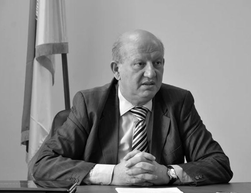 БИЈЕЉИНА 4. ОКТОБРА /СРНА/ - Познати српски патолог, официр, универзитетски професор и политичар Зоран Станковић /1954-2021/ преминуо је 5. октобра 2021. године.