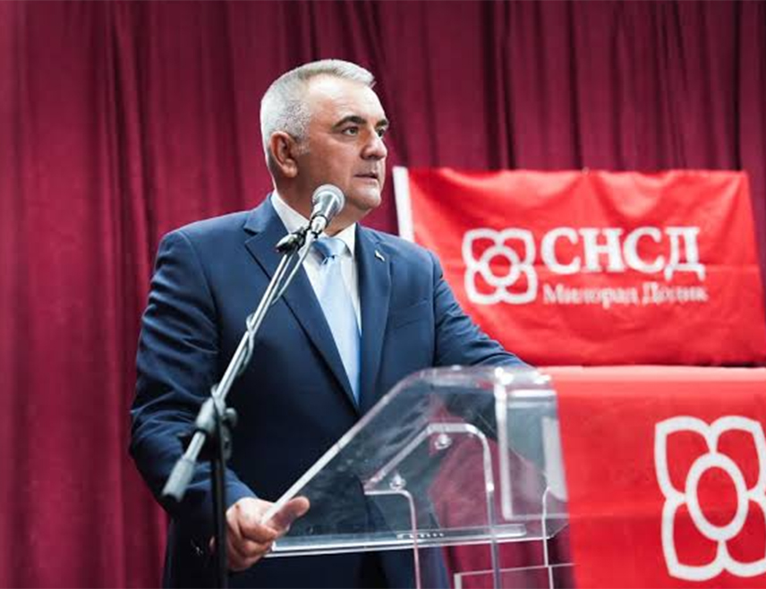 САРАЈЕВО, 5. ОКТОБРА /СРНА/ -  Кандидат СНСД-а за предсједника Републике Српске Саво Минић освојио је 272.836 гласова, односно 52,16 одсто, показују прелиминарни подаци Централне изборне комисије /ЦИК/ БиХ на основу резултата са 93,37 одсто бирачких мјеста.