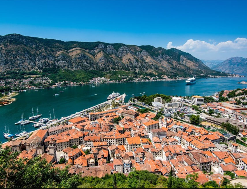 PODGORICA, OCTOBER 8 /SRNA/ - A total of EUR 7.92 million in fines was imposed in Montenegro during the summer tourist season, Minister without Portfolio Milutin Butorović said.