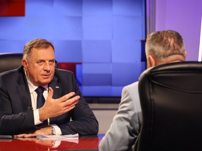 БАЊАЛУКА, 14. ОКТОБРА /СРНА/ - Предсједник Милорад Додик изјавио је да ће предложити да Рехабилитациони центар "Топлице" у Бањалуци носи име доктора Горана Талића.