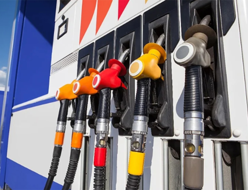 BANJA LUKA, OCTOBER 15 /SRNA/ – Fuel prices cannot be expected to stabilize in the coming period amid a global climate in which neither rules nor agreements are being respected, economist Saša Stevanović told SRNA.