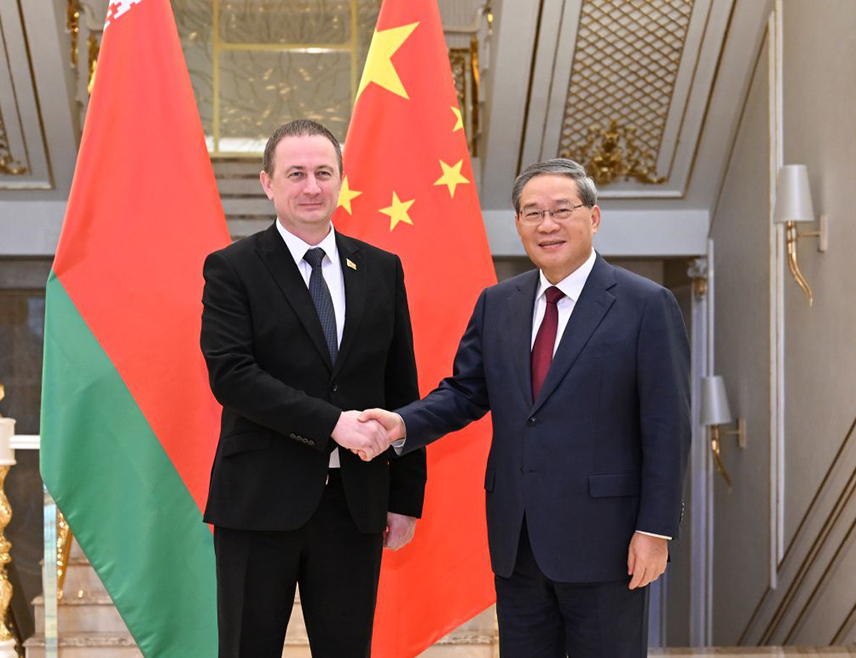 BEIJING, OCTOBER 20 /SRNA/ – China is ready to further align its development strategies with Belarus and fully use the positive effects of the Agreement on Trade in Services and Investment, Chinese Premier Li Qiang said during a meeting with Belarusian Prime Minister Alexander Turchin.